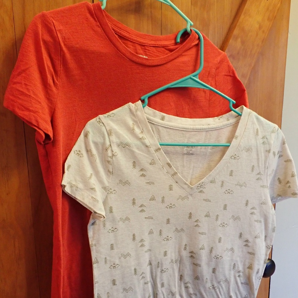 Mossimo Medium Shirts Crew Neck and V Neck